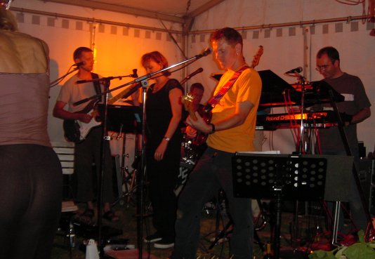 n_2003_Gig_Band_2.jpg